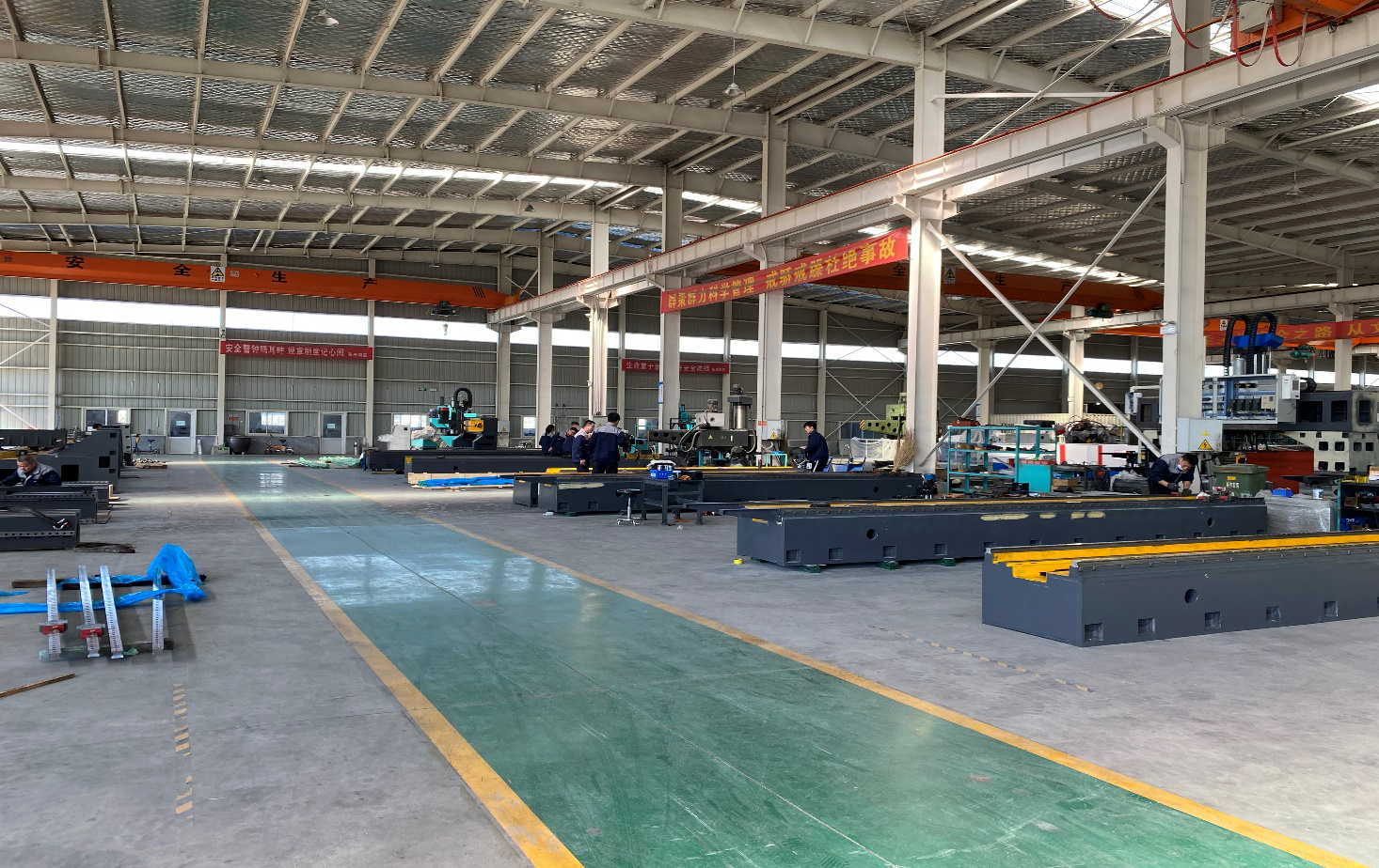 數控（kòng）鑽銑床