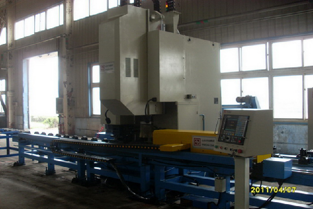 HPL係列鏟刃 鏟板數控衝鑽複合機